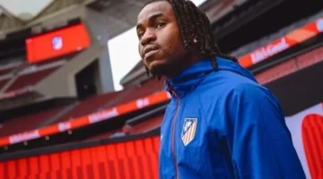 صفقة قناص بيرغامو.. المهاجم أديمولا لوكمان ينضم لصفوف أتليتيكو مدريد بعقد طويل